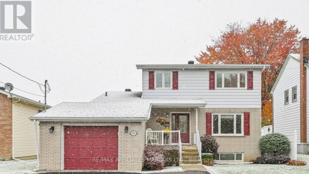 NO REAR NEIGHBOURS ! Enjoy country views with city convenience in this very well maintained two storey home with 3 bedrooms and a bathroom on every level.