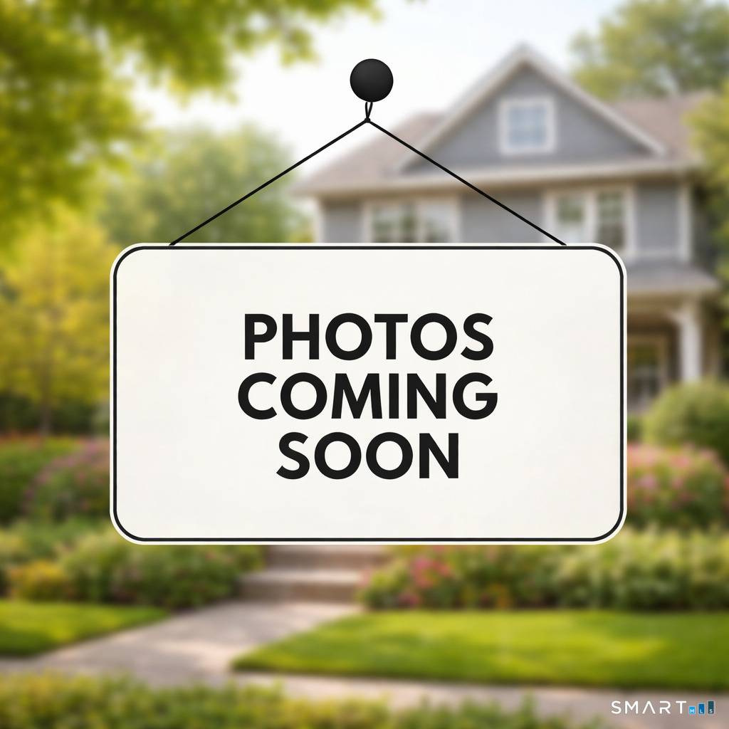 Please submit offers by Monday 3 23 at 2pm Welcome HOME to 42 Hastings Lane !