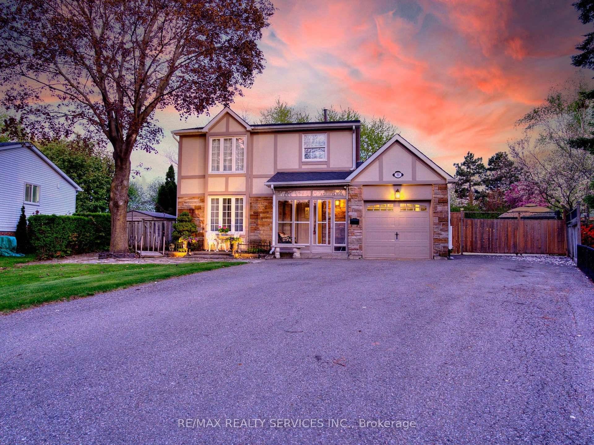 Welcome to your dream home at 90 Jill Crescent, nestled on a rare, oversized pie shaped lot in the city !