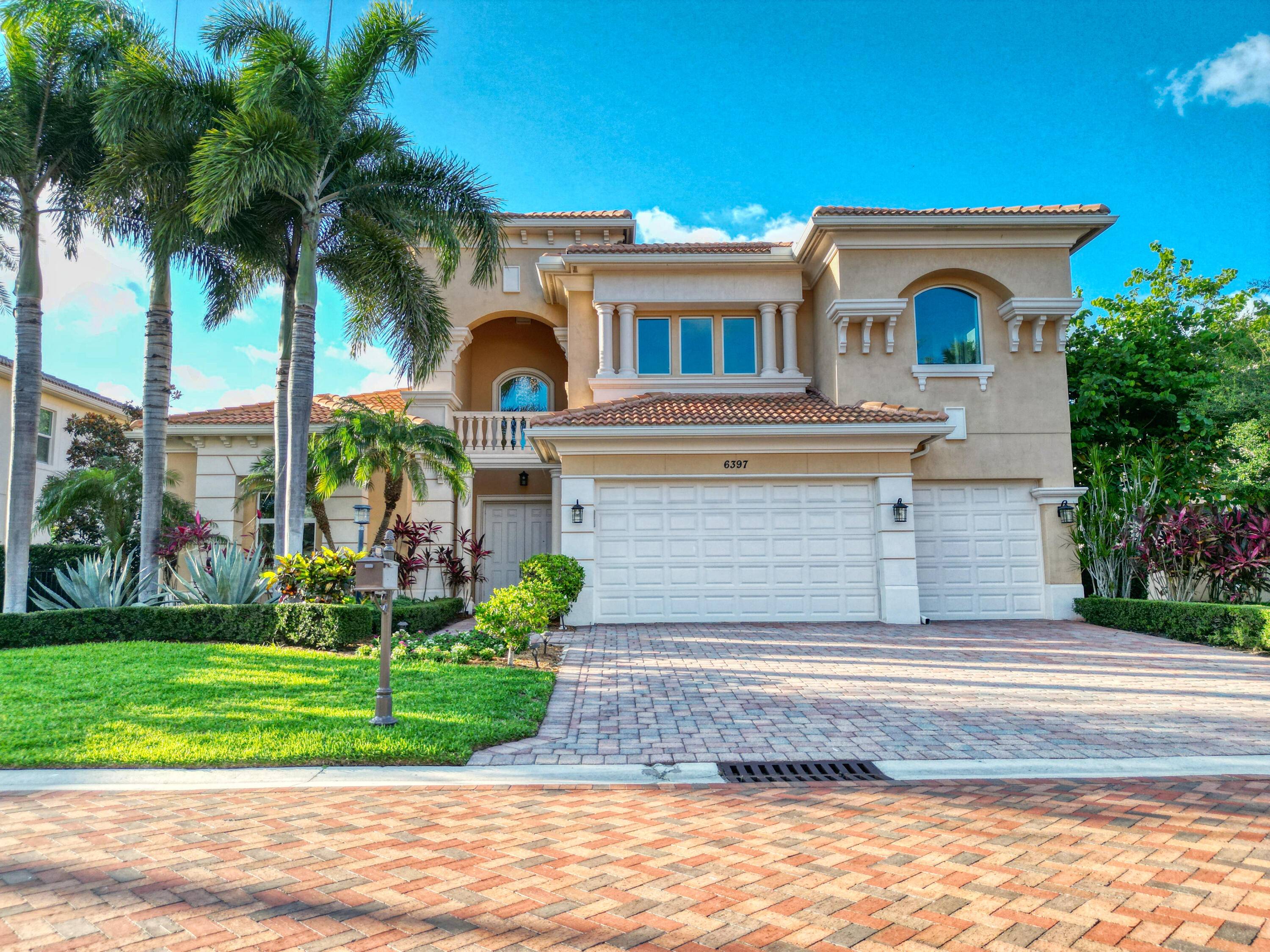 Stunning Azura 4 4. 5 Office Loft Den on oversized lot blends luxury functionality.