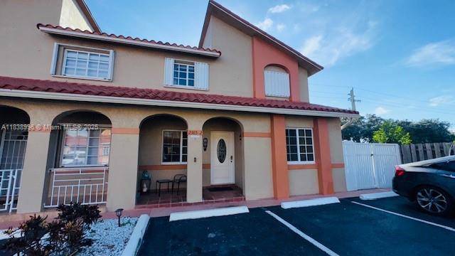 Well maintained 3 bedroom, 2 1 2 bath condo located in Almendares Park Community.