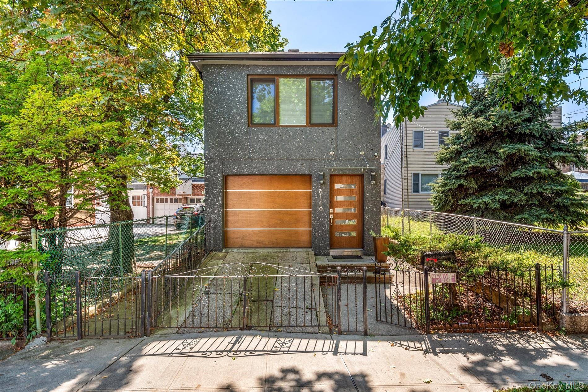 Welcome to this ultra modern, stylish single family home in Maspeth, Queens !