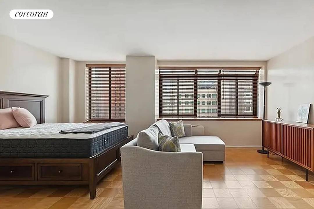 CONDO HIGH FLOOR ALCOVE STUDIO now available for SALE in the L'Isola Condo.