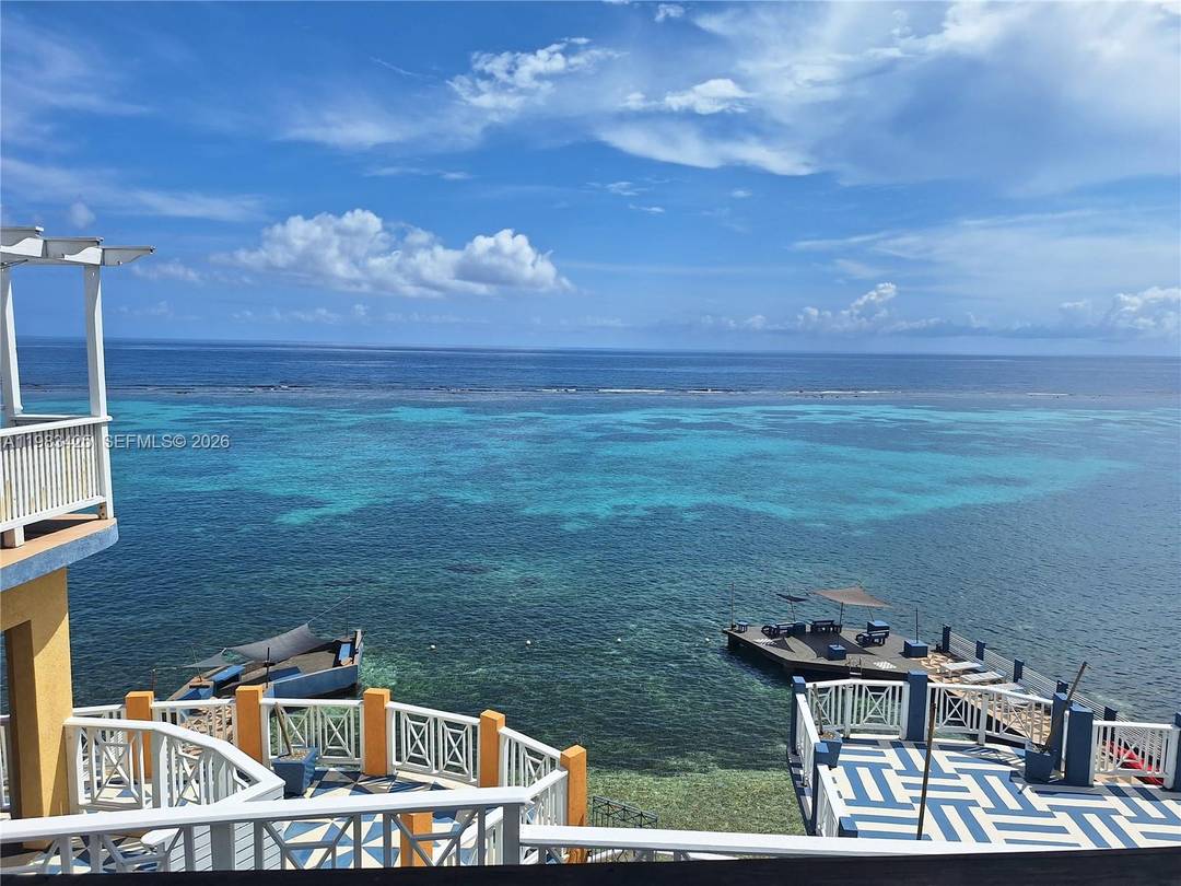 Moxons Beach Club is in Boscobel, St.