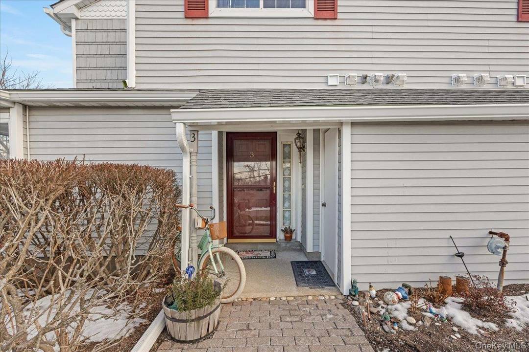 Welcome to this inviting 2 bedroom end unit condo in the heart of the Village of Warwick, NY, where comfort, convenience, and community come together.