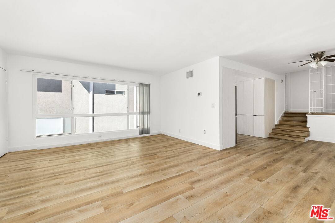 340  N Palm Dr 3BR Beverly Hills Post Office | B.H.P.O. La