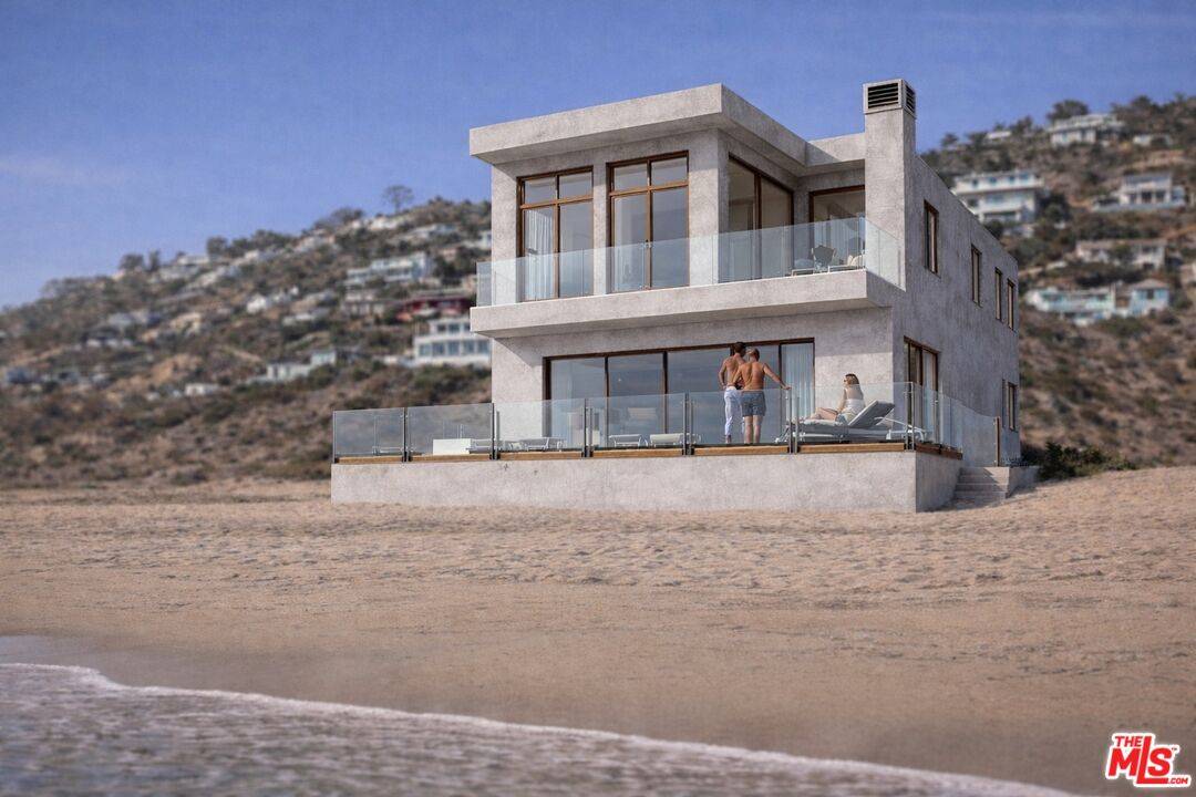 21546   Pacific Coast Hwy Malibu La