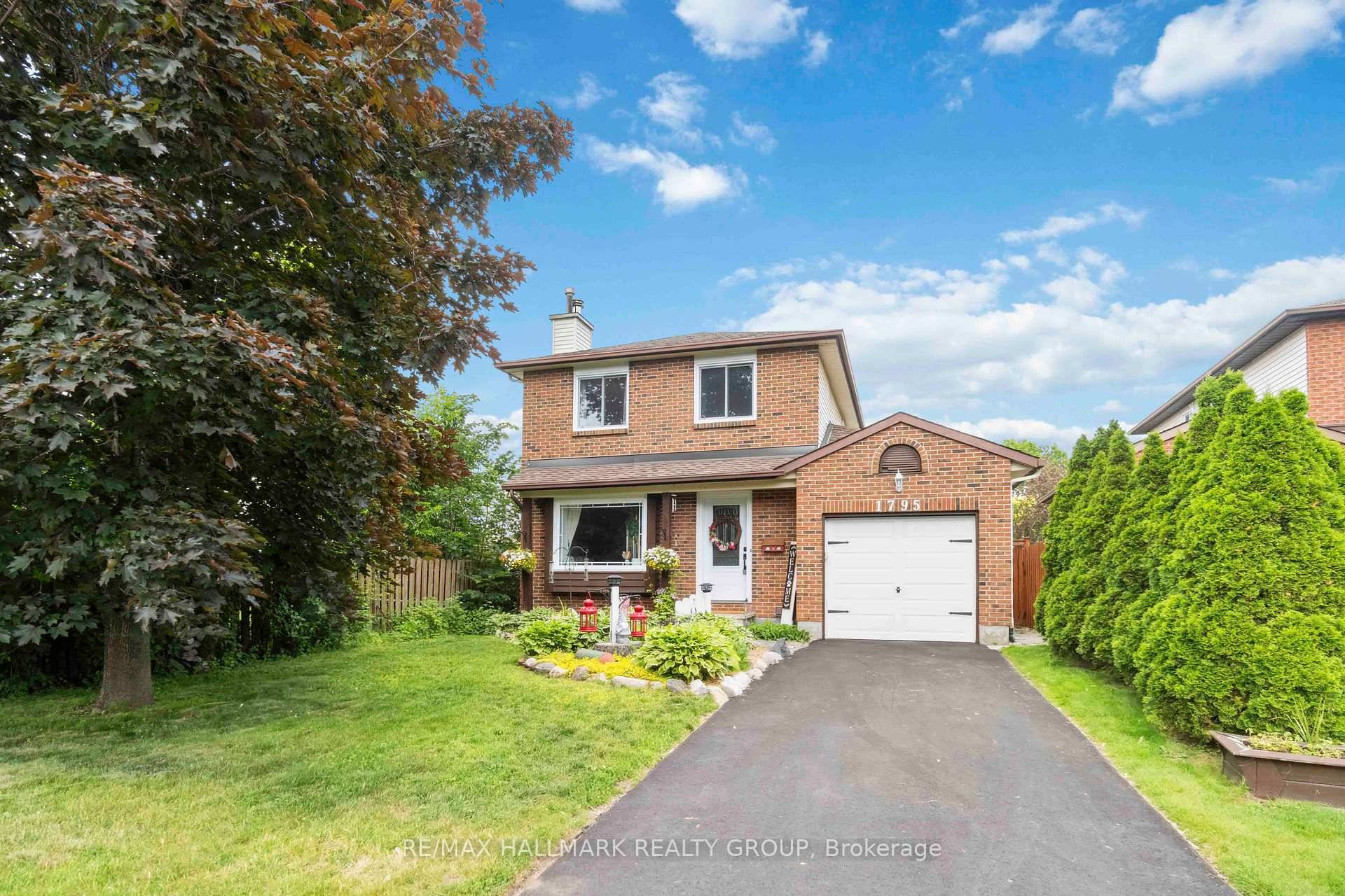 Welcome to 1795 Prestwick Drive, a warm and inviting home nestled in the heart of Queenswood Heights, one of Orleans most established and family friendly neighborhoods.