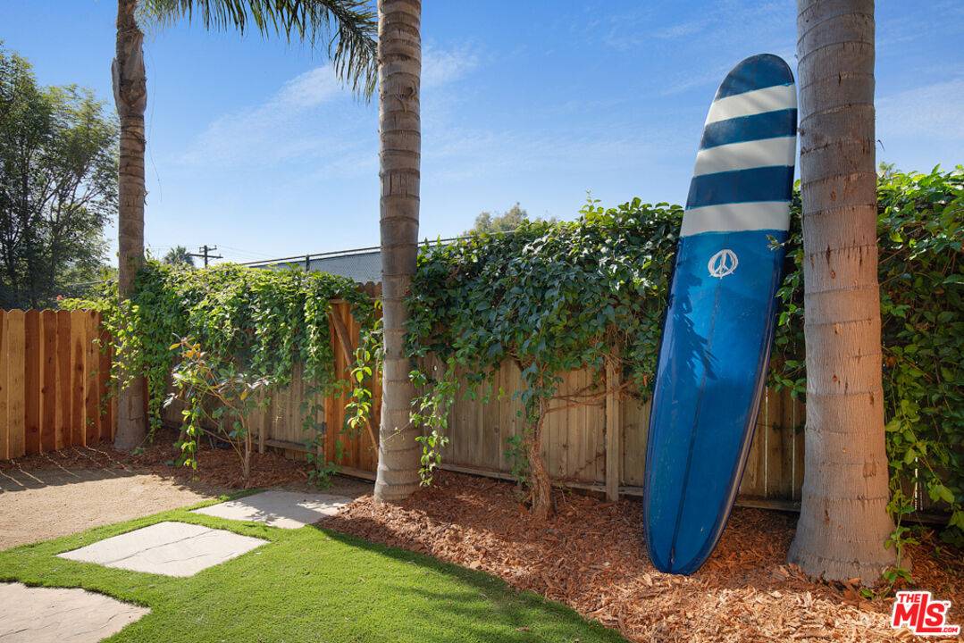 6482 Cavalleri Rd 2BR Malibu La