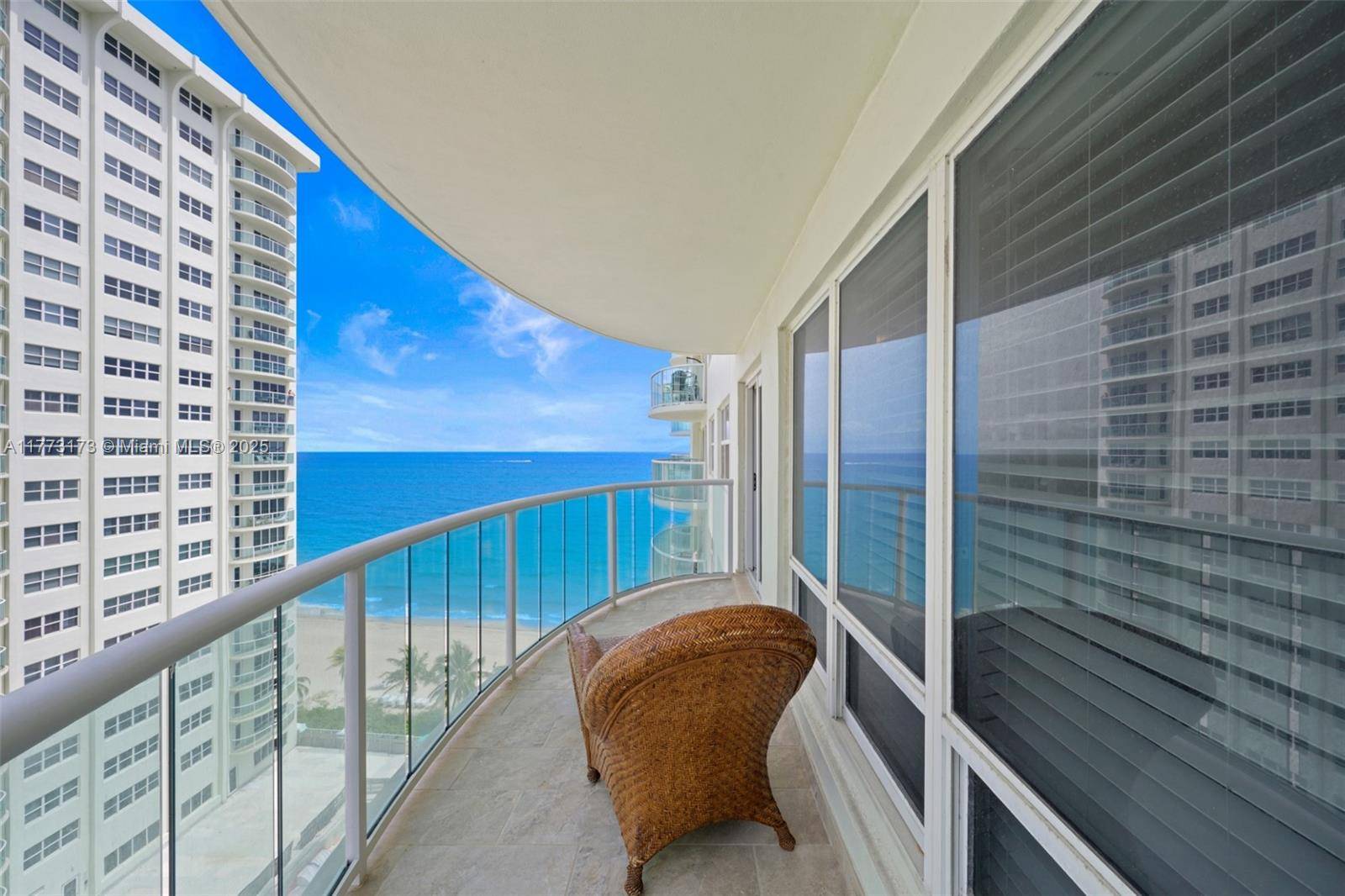WELCOME TO YOUR DREAM HOME AND ENJOY OCEANFRONT LIVING IN THE GALT OCEAN MILE.
