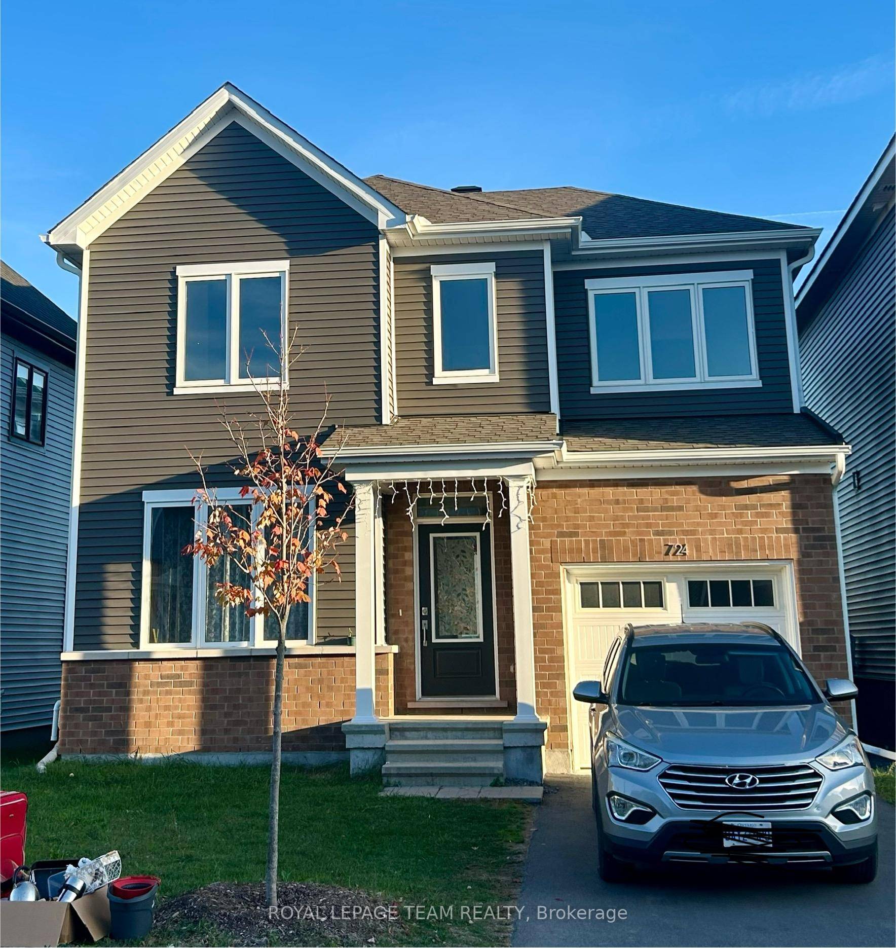Welcome to 724 Eminence St !