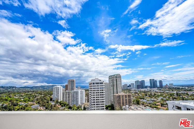 10701 Wilshire Blvd 2BR Westwood La
