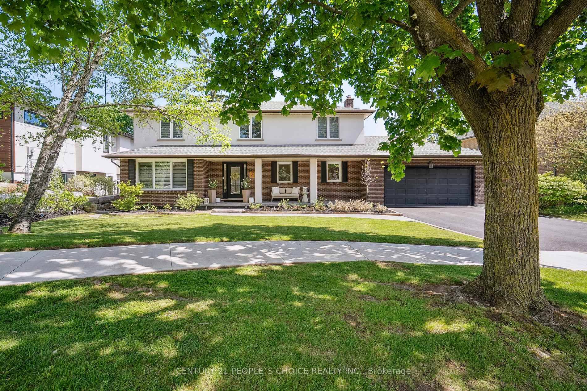 The home you've been waiting for !