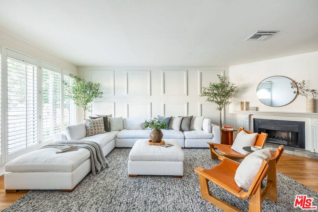 1519 Westholme Ave 2BR Westwood La