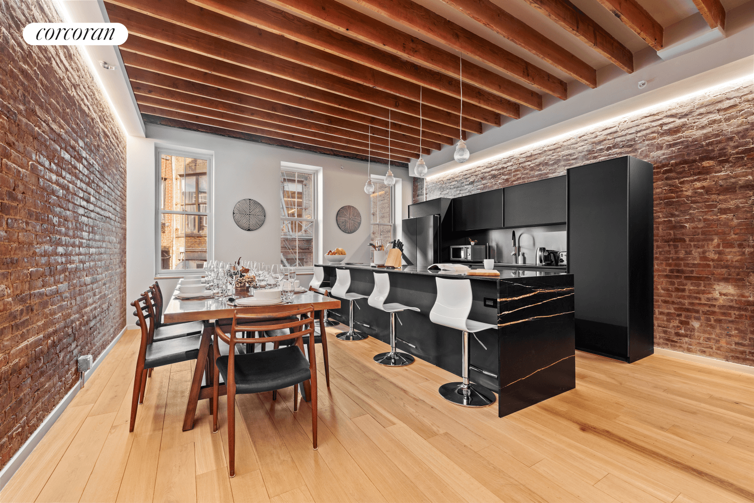 Exquisite Tribeca Duplex with Luxurious Finishes Welcome to 18 Harrison Street, a stunningly renovated three bedroom, three and a half bathroom duplex apartment nestled in the heart of Tribeca.