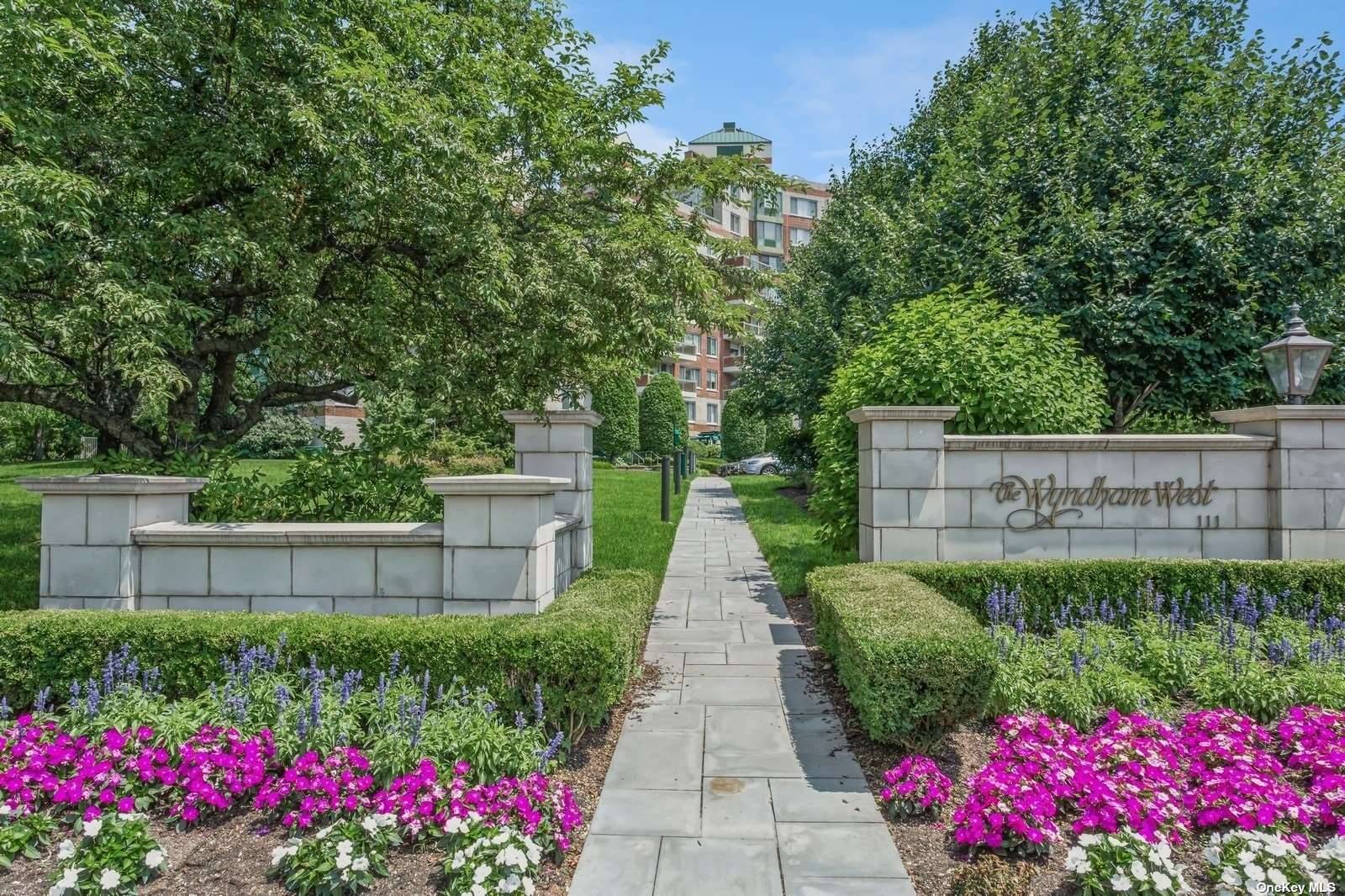 Enjoy turn key, 5 star resort style living in this sparkling, renovated 4th floor 2 bedrooms, 2.