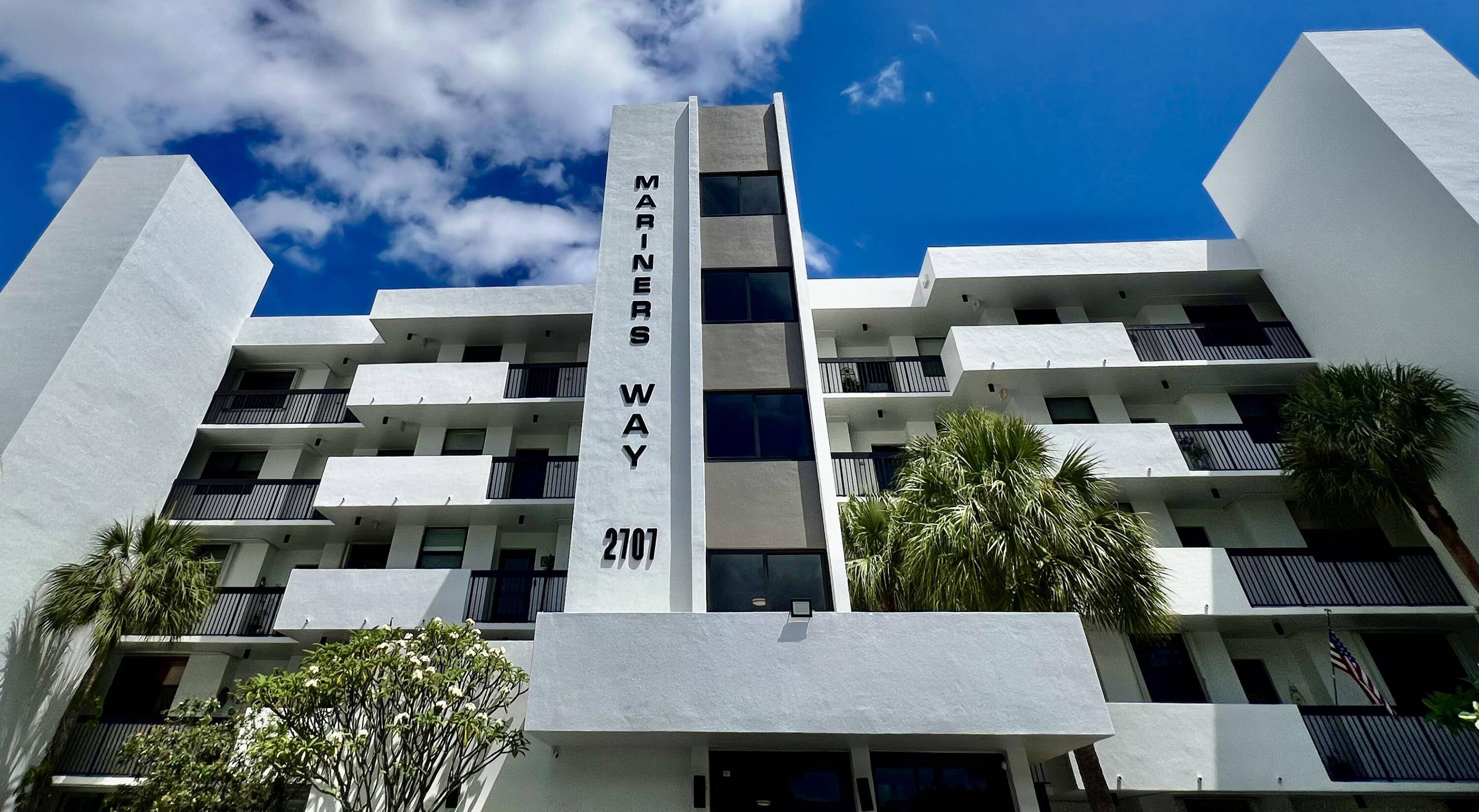 Welcome to Mariners Way, featuring an Art Deco chic design in a quiet quaint community.
