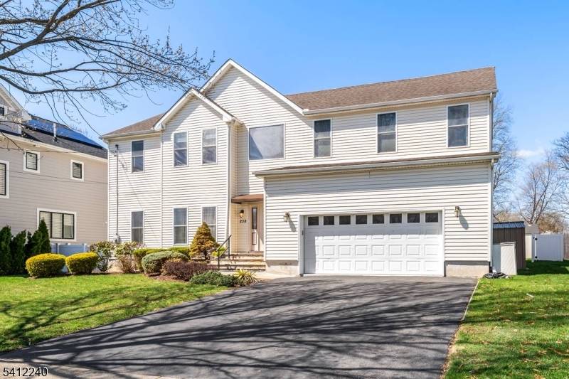 Park Ave Teaneck Twp. New Jersey Single-Family