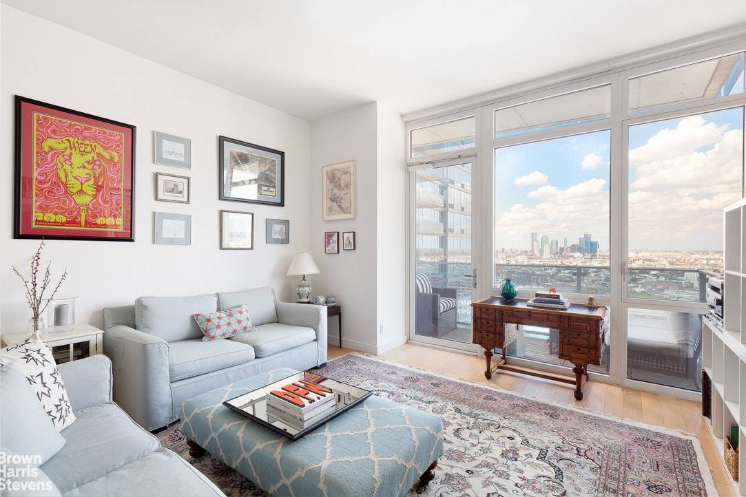 Welcome to Williamsburg's most iconic condominium The Edge and enjoy penthouse living at its finest with a private terrace offering river and skyline views !