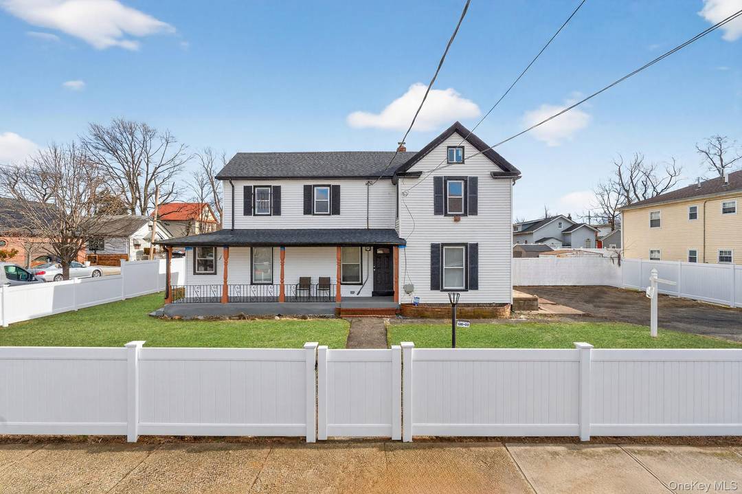 TWO PROPERTIES FOR THE PRICE OF ONE !