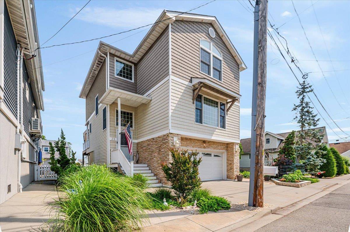 Welcome to 23 Arthur St, Baldwin, NY !