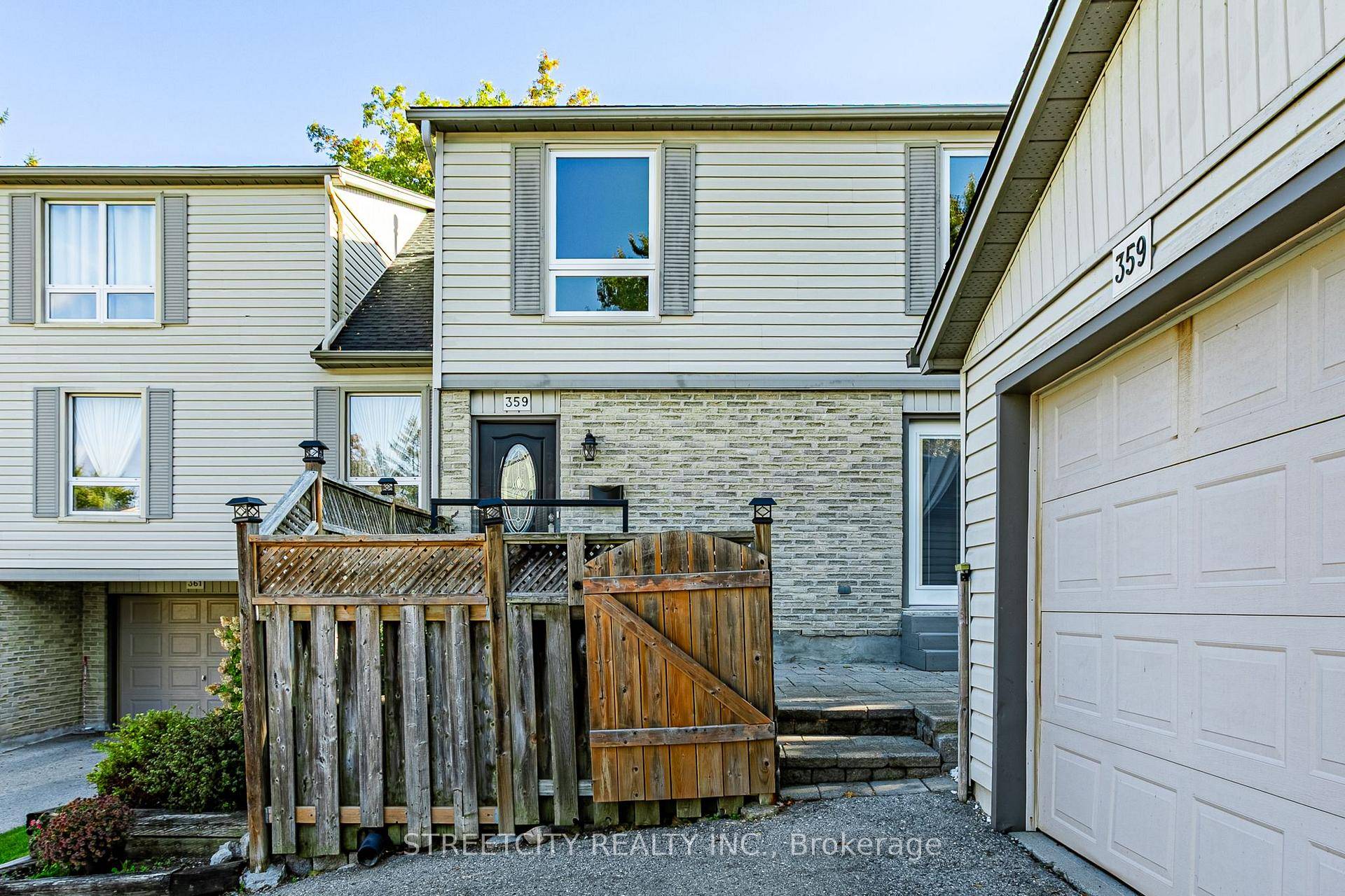 Single owner townhouse unit with 4 bedrooms and 3 bathrooms in a well managed sought after condominium complex in Oakridge.