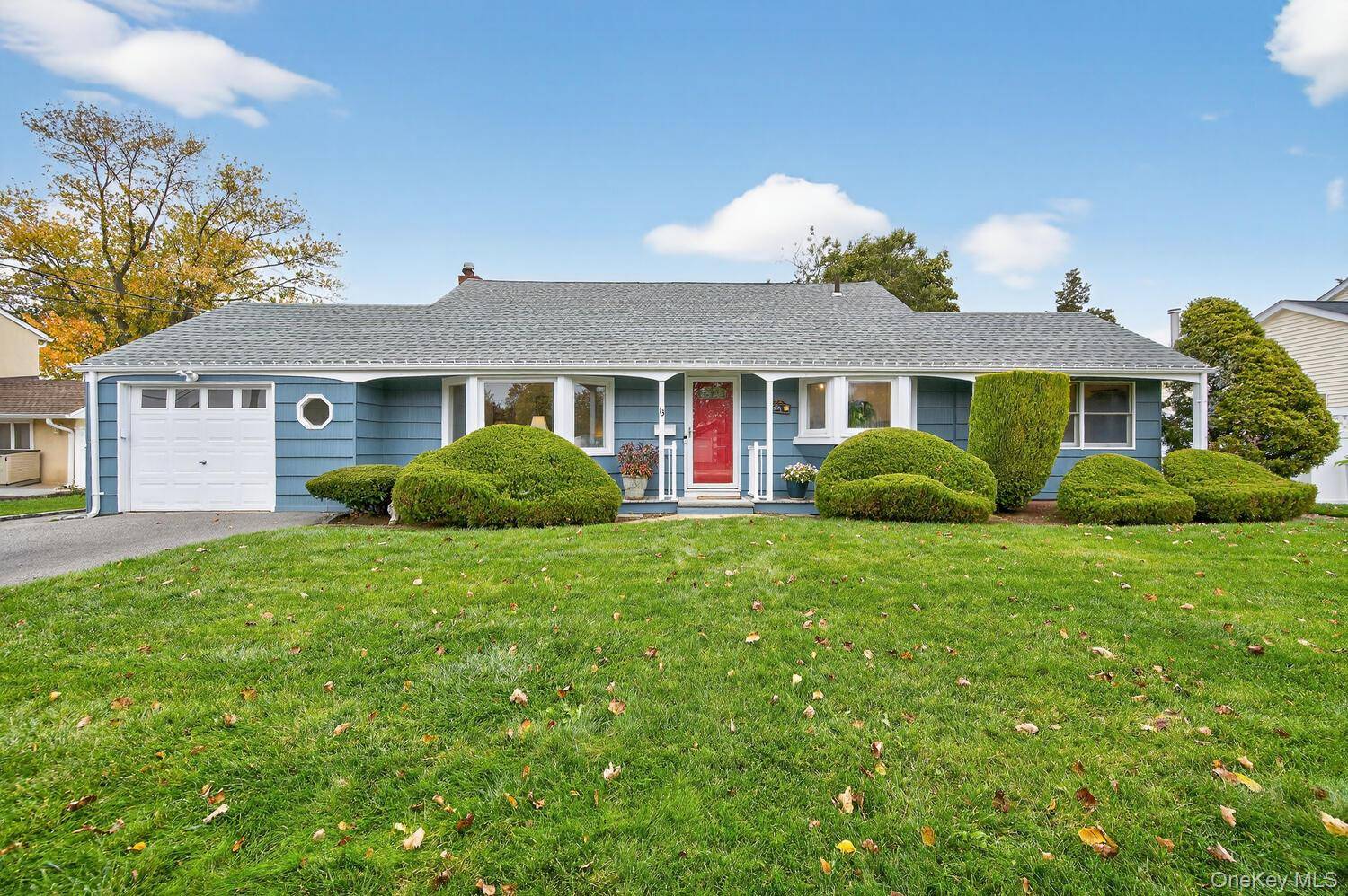 Welcome to this beautifully renovated 2024 ranch in the desirable Nassau Shores section.