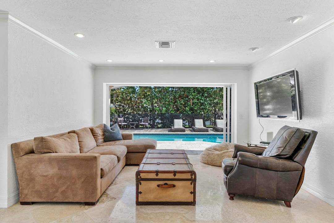 120 SW 8th Avenue Single Family Palm Beach