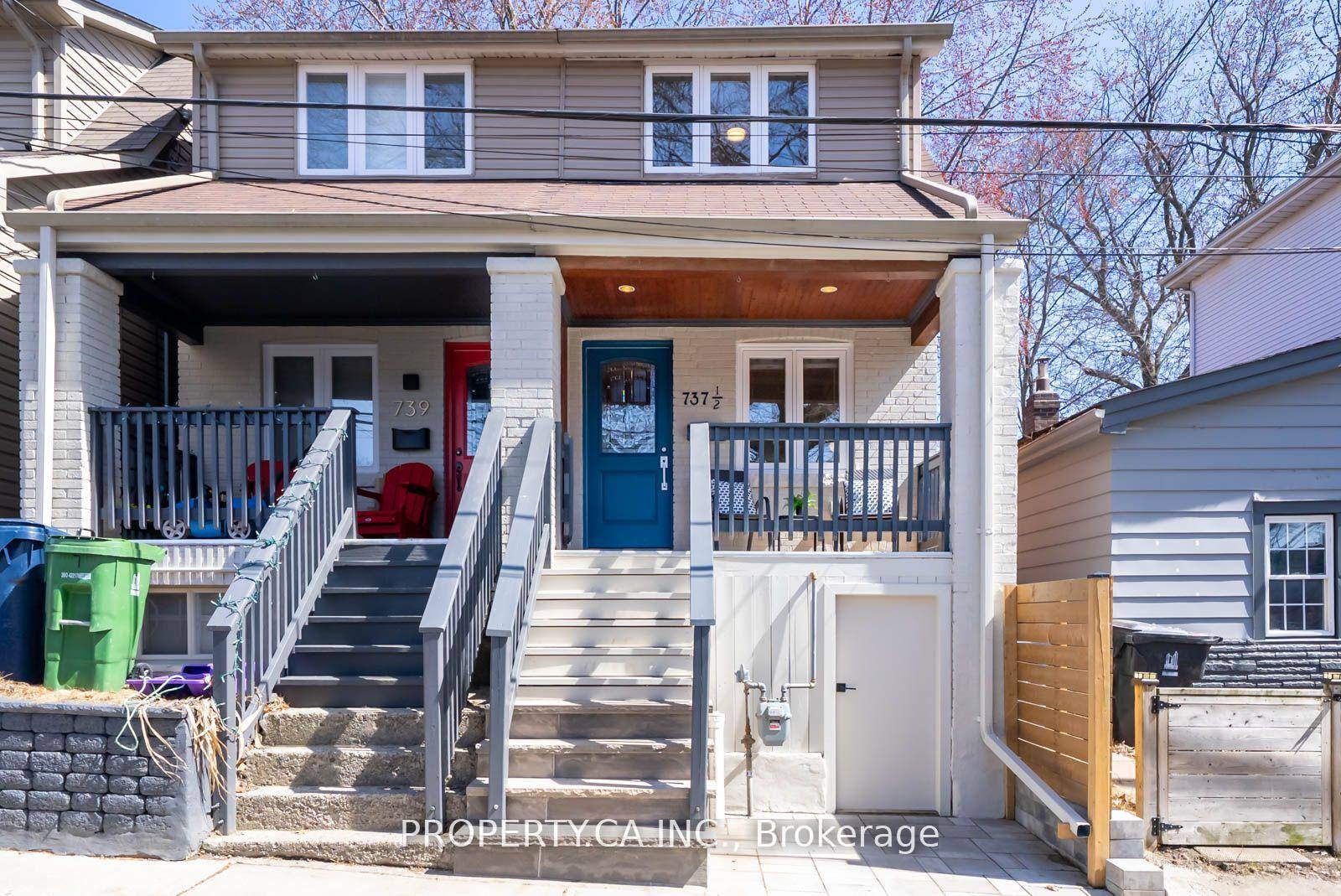 Welcome to this charming and stylish 2 bedroom, 2 bath semi detached home in the desirable Coxwell Greenwood area perfectly move in ready !