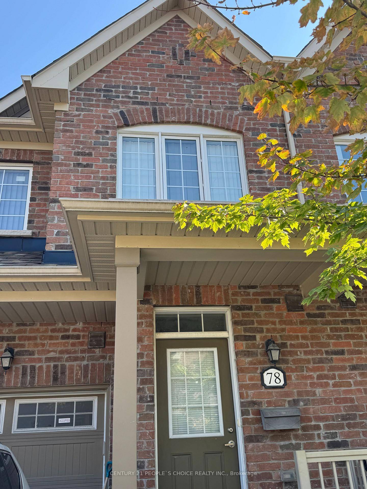 Beautiful Townhome at prime location in high demand area of Brampton !