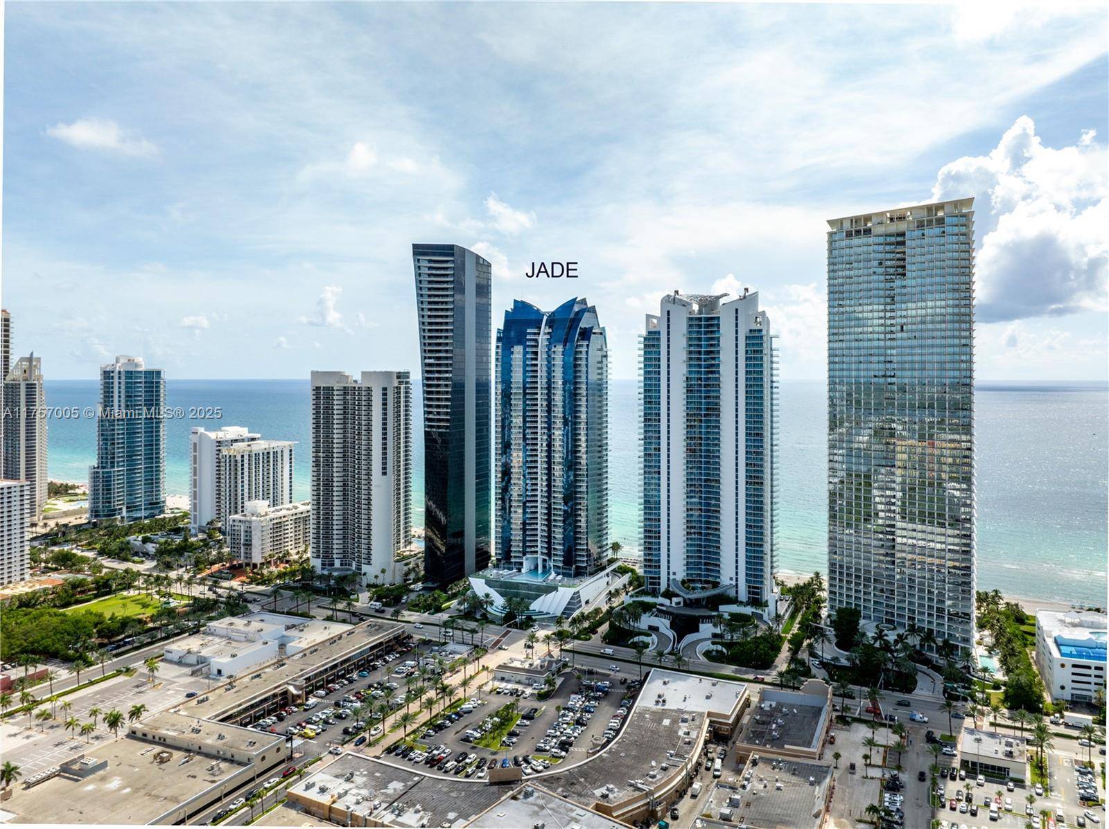 STUNNING CORNER RESIDENCE UNMATCHED OCEAN amp ; CITY VIEWS Experience elevated beachfront living in this spacious 4 bedroom, 4.