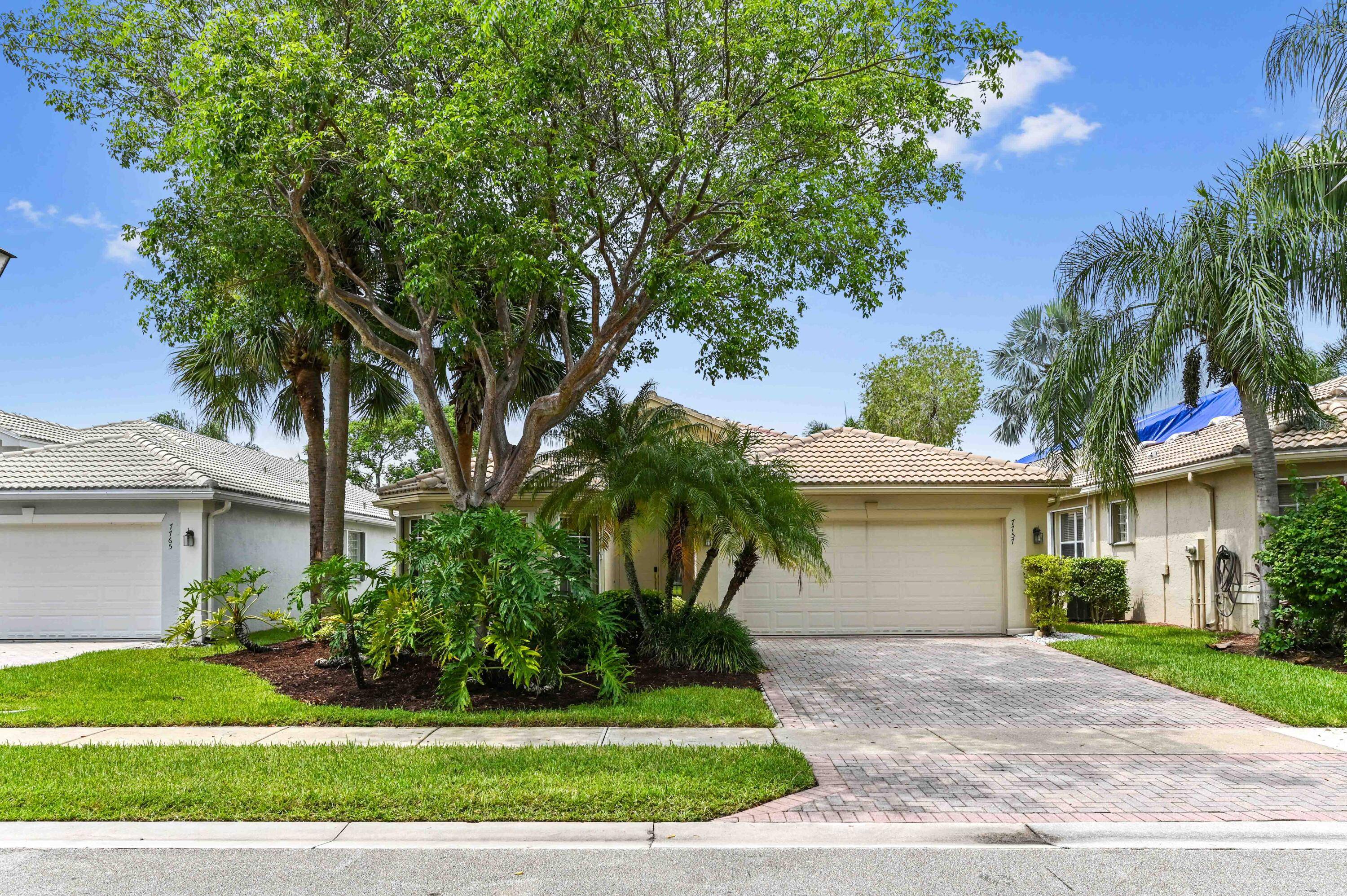 Welcome to this beautifully updated 3BR 2BA home in the highly sought after Valencia Shores community !