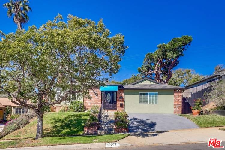 13203   Dewey St 4BR Marina Del Rey La