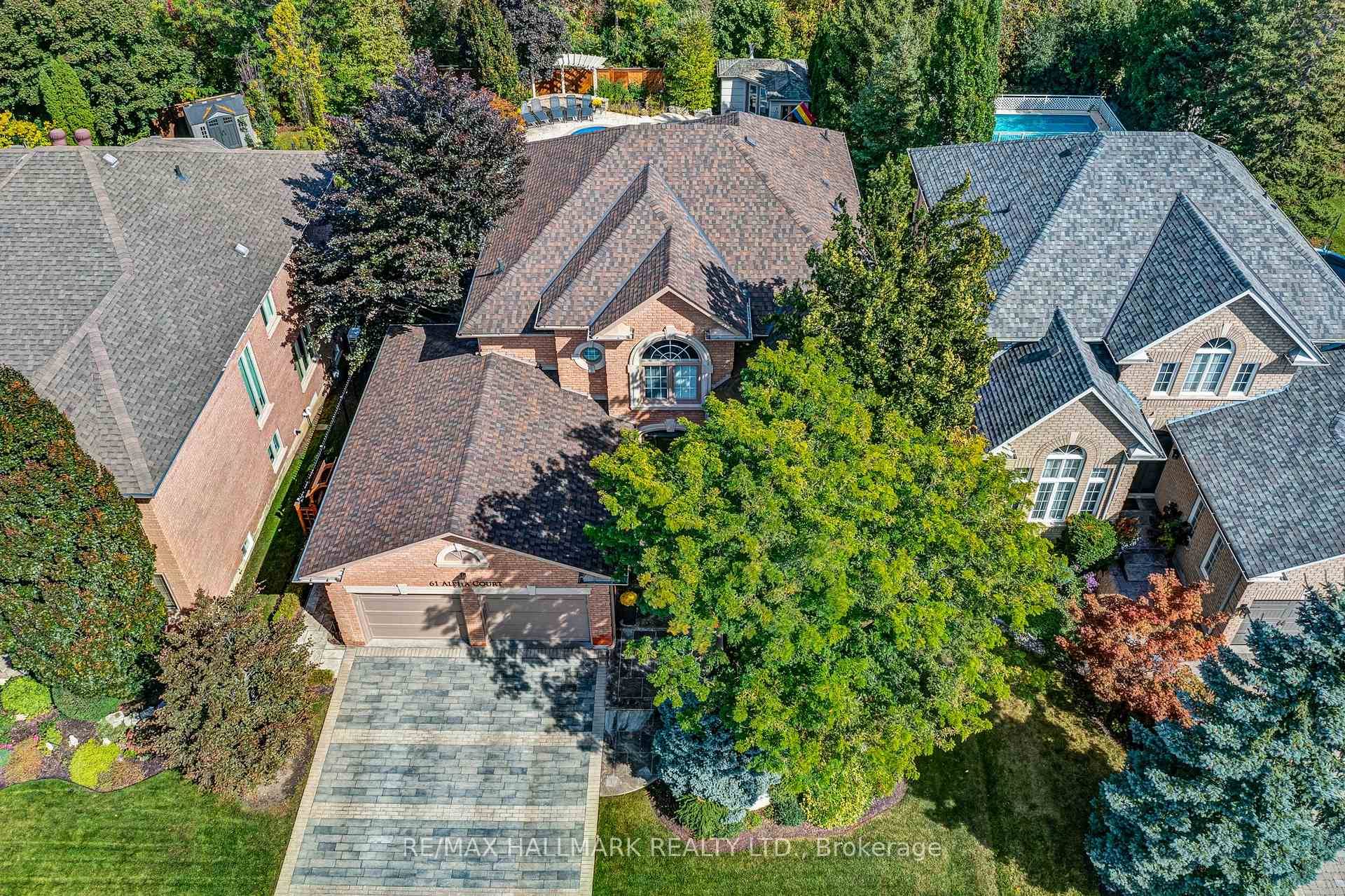 Wow Absolutely Gorgeous Custom Designed Dream Home Nestled in the Prestigious Islington Woods Neighbourhood Experience Unparalelled Elegance amp ; Refined Craftsmanship In This Meticulously Designed Residence Boasting Over 3500 Sqft, ...