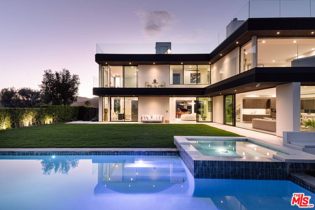 2162 Westridge Rd 5BR Brentwood La