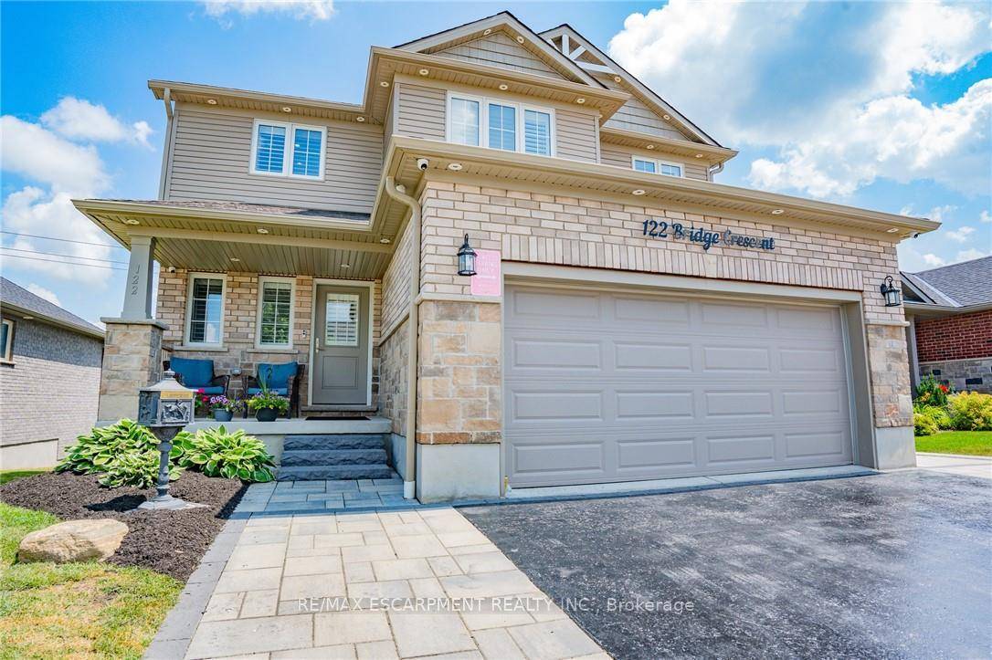 WELCOME TO 122 Bridge Crescent located in a family friendly neighbourhood in Palmerston.