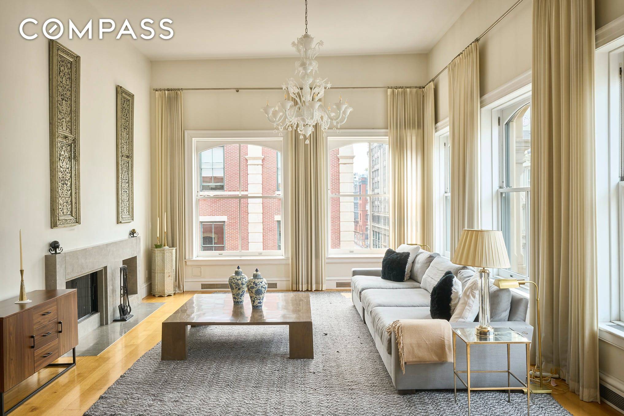 The Penthouse presents a unique opportunity to create a tremendous six bedroom home with seven full bathrooms, two half baths, 14 foot ceilings and expansive private roof deck on a ...