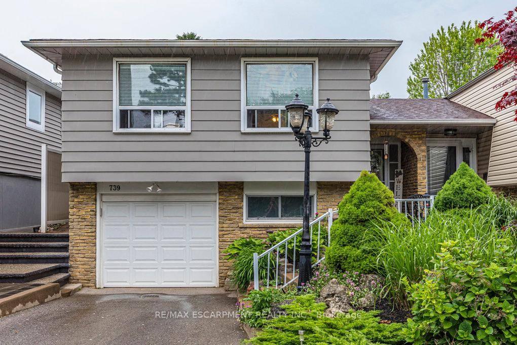 This is your opportunity to own a freehold semi detached home in one of Burlington's most sought after neighbourhoods.