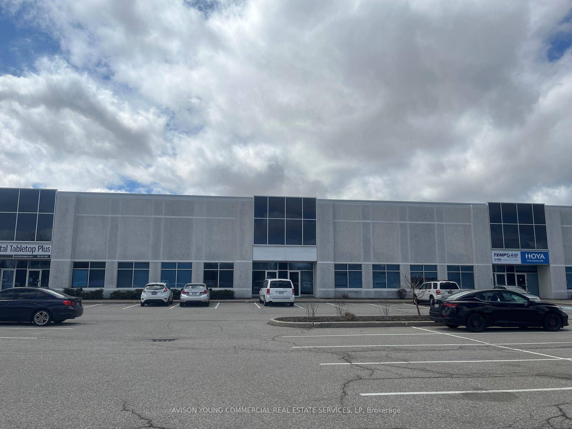 Prime industrial unit located in the prestigious Western Business Park.