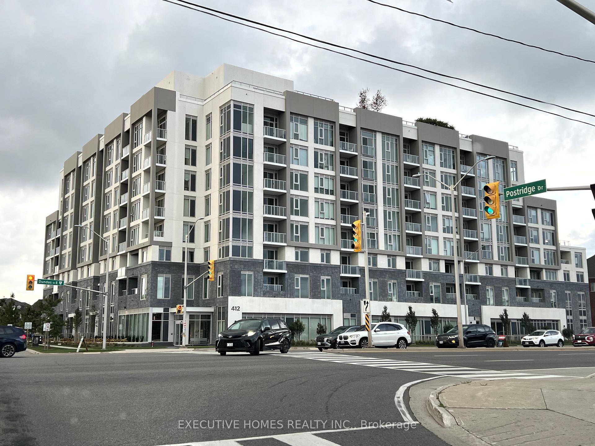 Welcome to this brand new boutique condo in sought after North Oakville.
