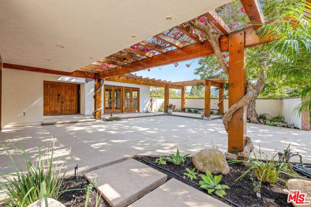 5942   Paseo Canyon Dr 5BR Malibu La