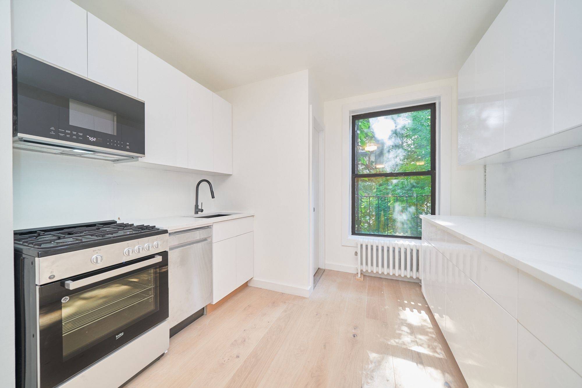 HIGH END QUALITY BRAND NEW UNIT NEVER LIVED IN TWO BEDROOM HOME OFFICE QUICK RENTAL APPLICATION PROCESS DOCUSIGN LEASEAPARTMENT BUILDINGTwo BedroomLiving RoomHome OfficeEat in Chefs Kitchen w European Frameless Cabinetry, ...