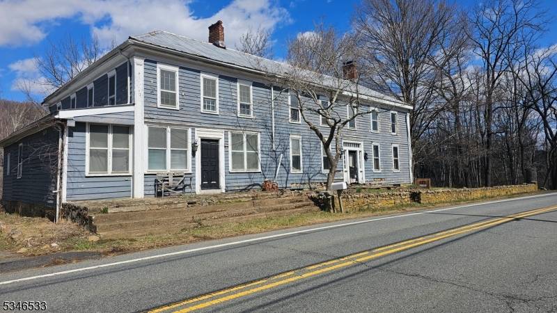 Buyer to consult witih town for viability of continued multi unit use.