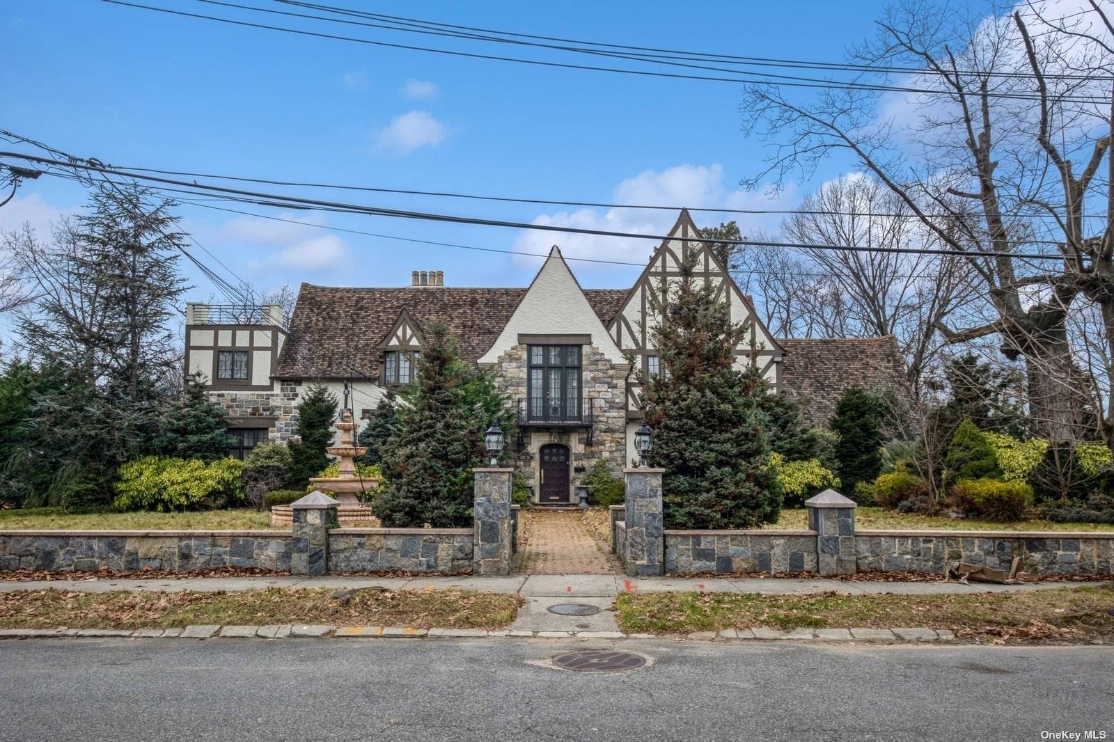 Jamaica Estates Apartments For Sale