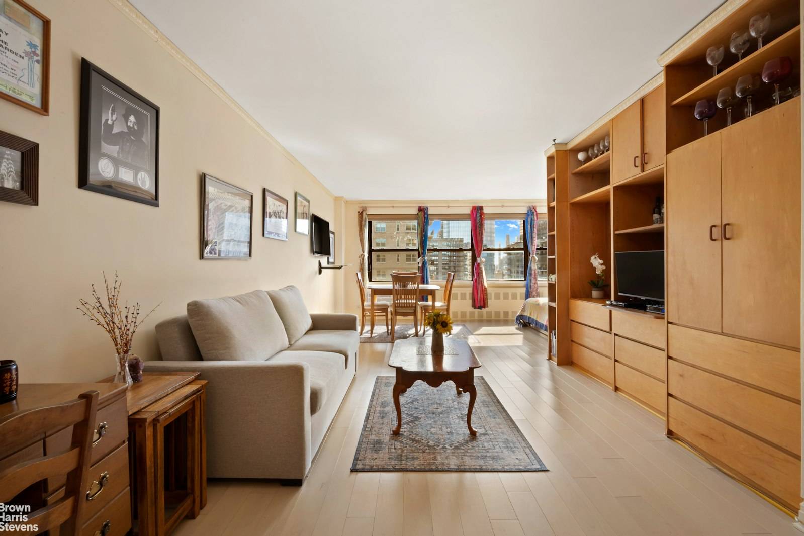 Welcome to apartment 27L at 165 West End Avenue, an oversized, sun flooded alcove studio in the coveted Lincoln Towers Complex.
