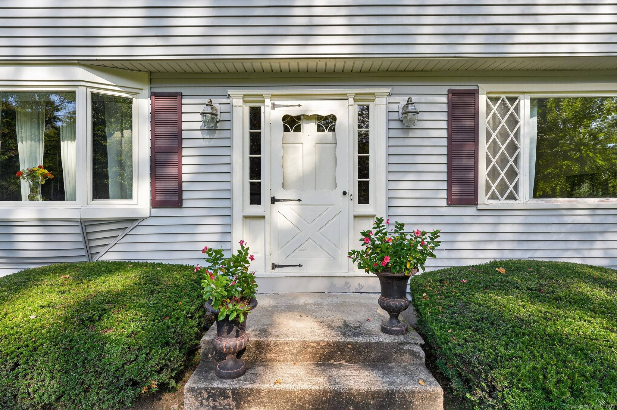 Country living at its best in Guilford !