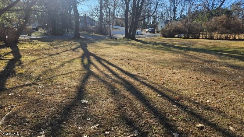 Discover the ideal setting for your future dream home in the highly sough after community of Gillette.