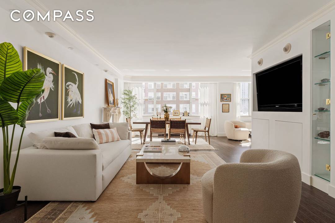 Located within The Victorian, a premier white glove residence on the Upper East Side, this beautifully appointed one bedroom, one and a half bath home offers approximately 1, 100 square ...