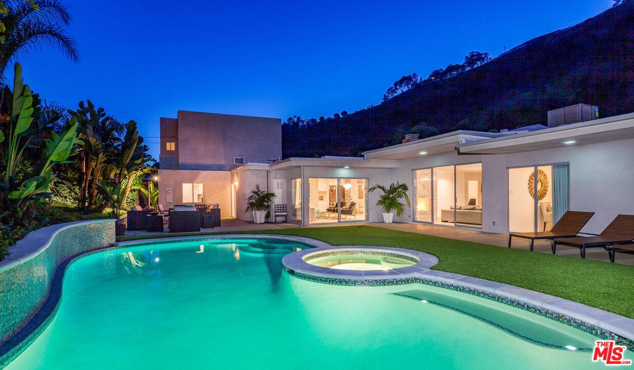 1922  N Beverly Dr 4BR Beverly Hills Post Office | B.H.P.O. La