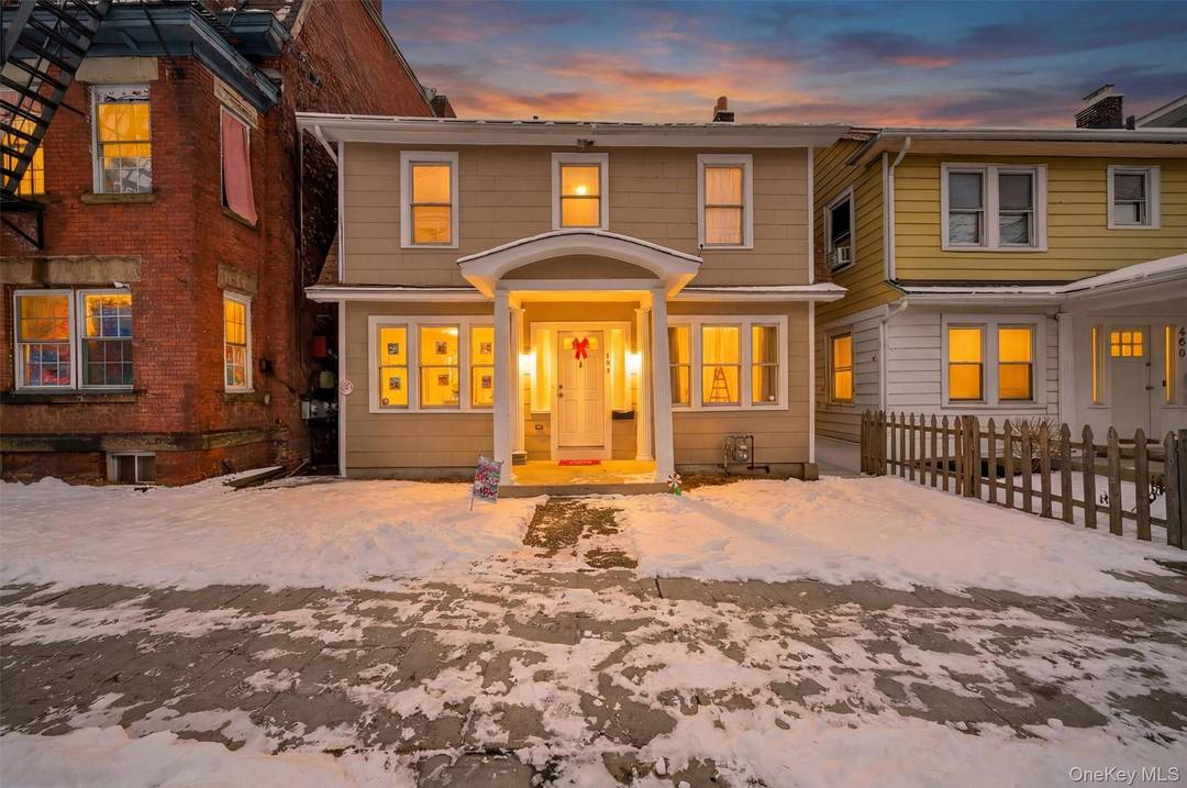 Set on a classic East End Historic District block, 492 Liberty Street offers a rare blend of scale, flexibility, and long term value.